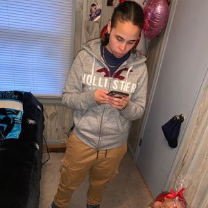 Meet your Posher, Brenda